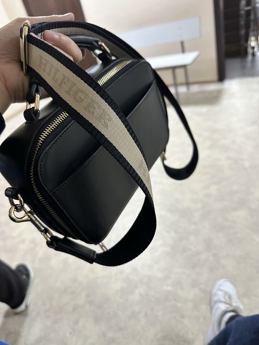 Продам сумку tommy hilfiger