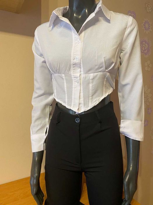 Бяла риза размери С,М,Л