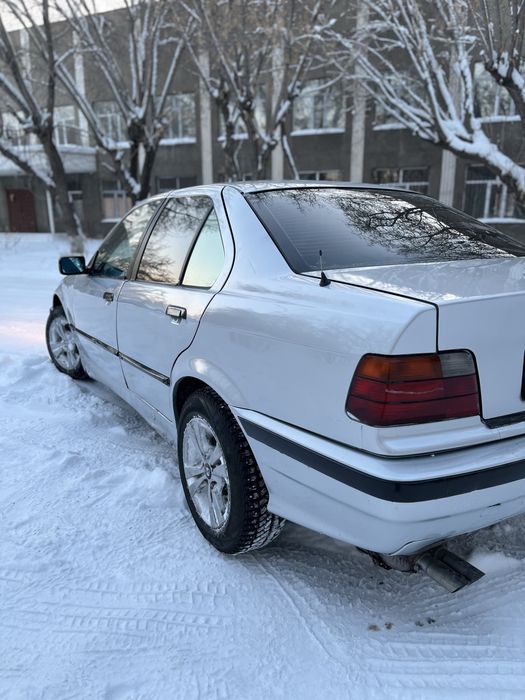 BMW E36 на активном ходу