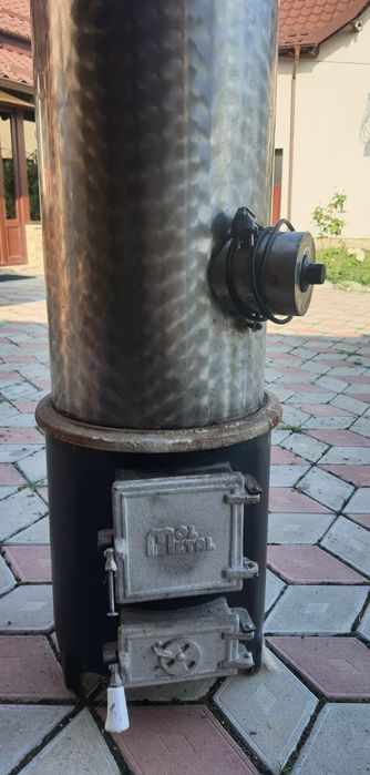 Boiler pe lemne perfect funcțional