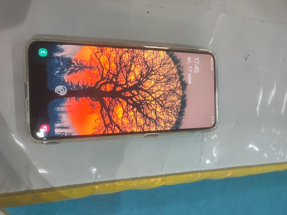 Samsung galaxy a80