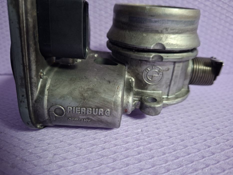 Clapeta accelerație BMW E81 E82 E87 E88 E90 E91 E92 E93 cod 7804373