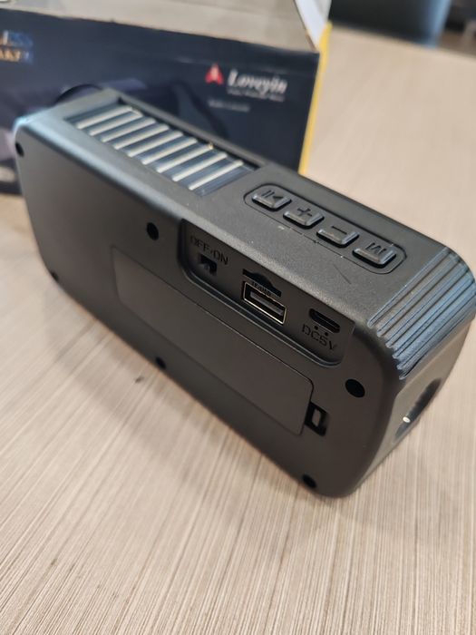 Преносима компактна тонколона