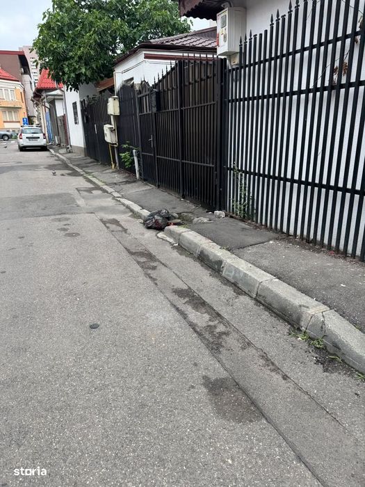 Casa individuala la 3 min de metrou Stefan cel Mare