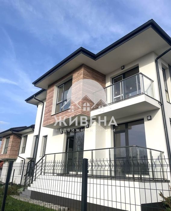 Продава се Къща в Варна, м-т Траката - 139 кв.м за 1093 €/кв.м - Снимка #1