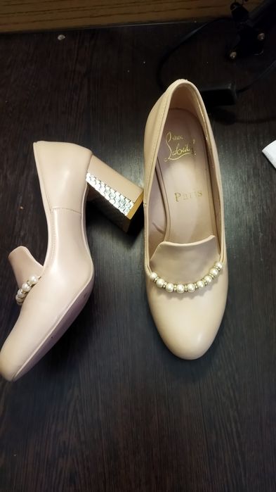 Обувь женская и детская