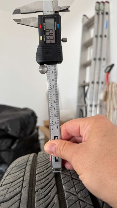 Гуми Continental ProContact 235/55/18 100H, всесезонни - 4 бр.