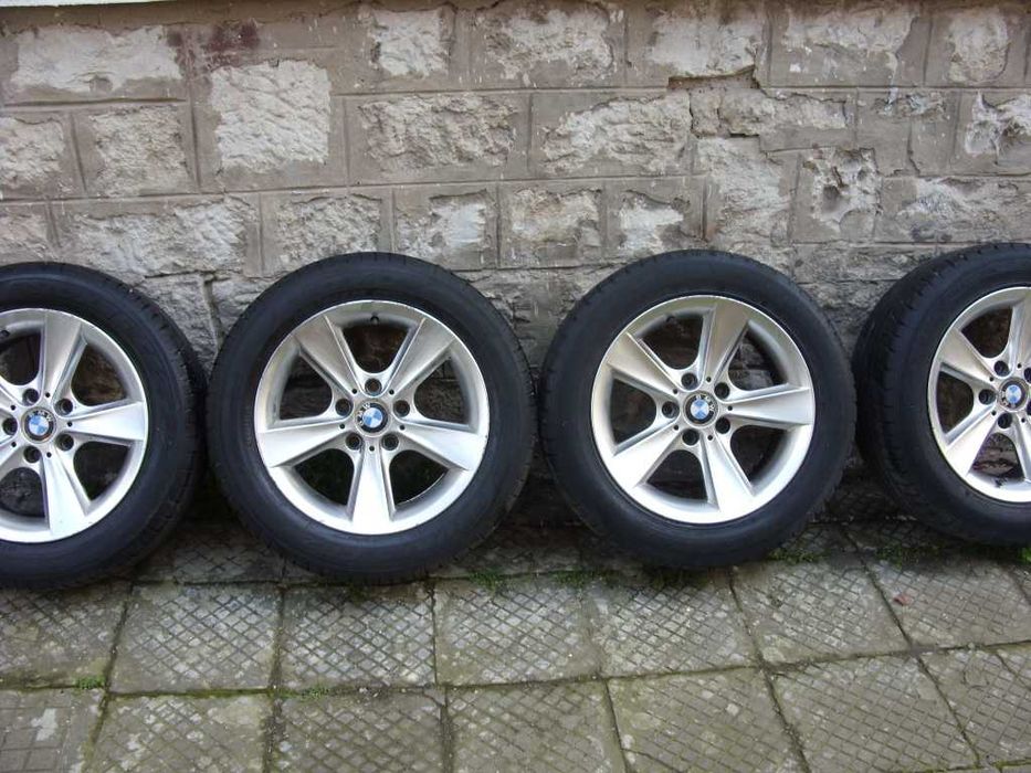 Алуминиеви джанти с гуми