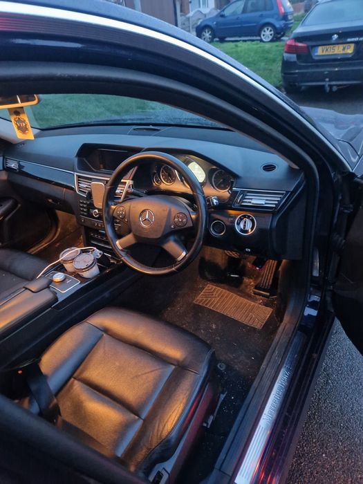 Dezmembrez w212 e class fata completa usa punte