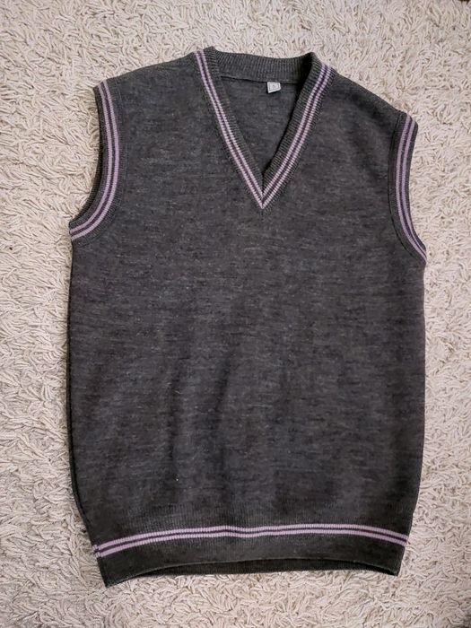 Мектеп формасы сатылады