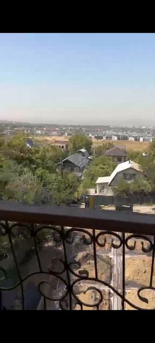 Продается дом, в элитном районе, 500 кв