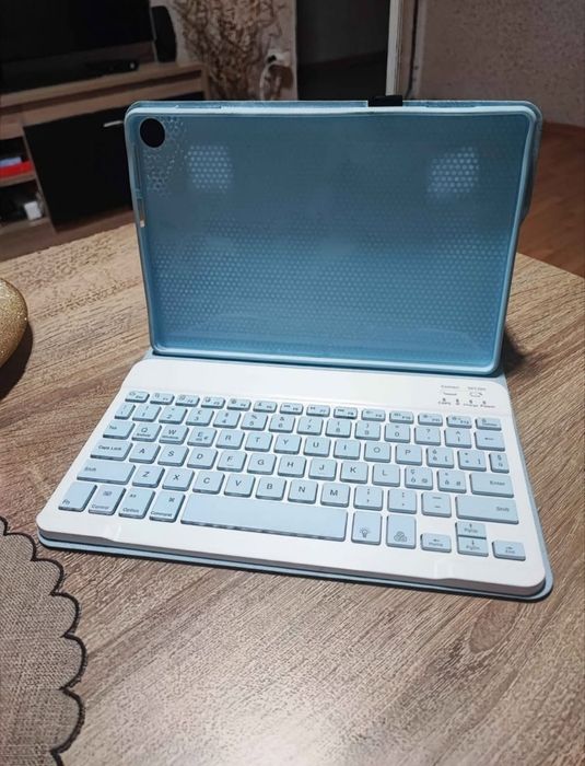 Калъф с безжична клавиатура за Ipad 10-gen 10.9 inch