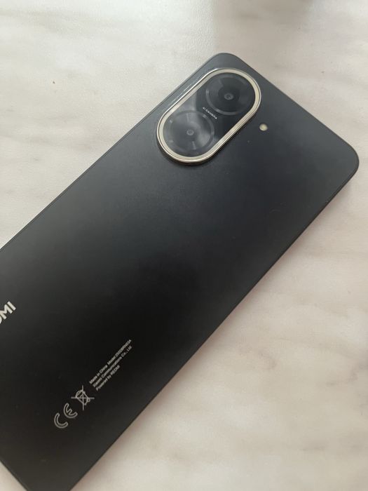 Продам redmi A5 состояние отличное