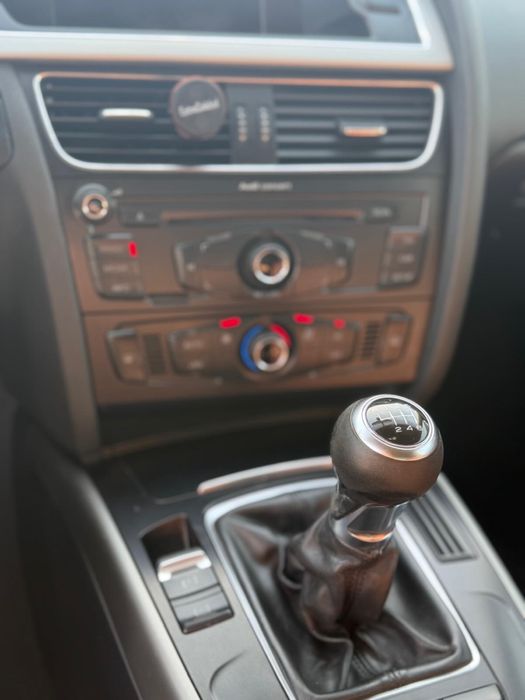 Vând Audi a5 coupe *an 2008* 1.8 TFSI schimb si cu atv inmatriculat