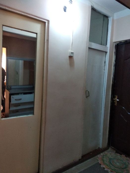 2 xonalik uy sotiladi 3 xonalik qilingan