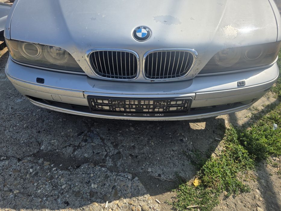 Dezmembrez bmw e39 520 525 530