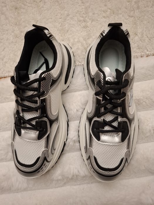 Мъжки маратонки НОВИ