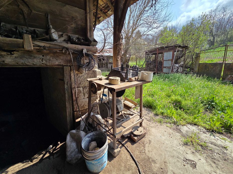 Къща в село Побит Камък, община Разград