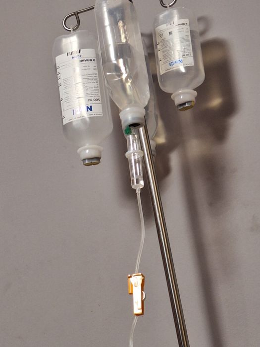 Asistenta medicala la domiciliu oferim  perfuzii,injectii,pansamente