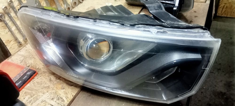 Продам фары лада гранта фл