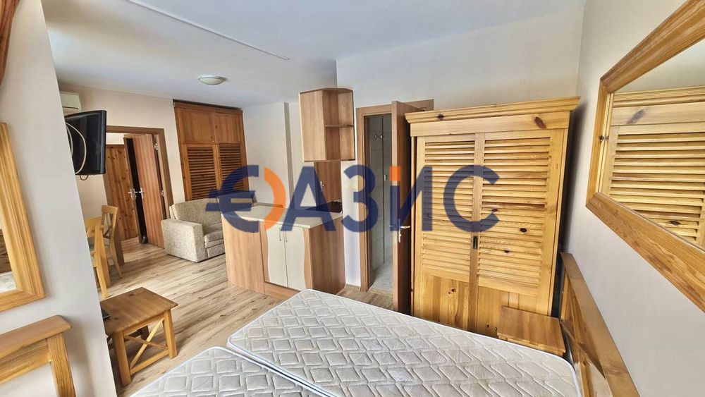 Продава се Тристаен апартамент в к.к. Слънчев бряг - 55 кв.м за 765 €/кв.м - Снимка #6