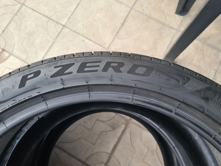 2бр. Летни гуми  325/35/23 Цола