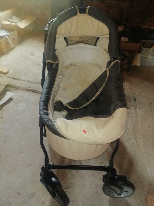 Детска количка, като нова е