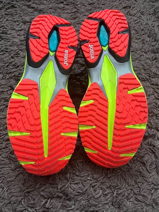 Мъжки Орг, Маратонки