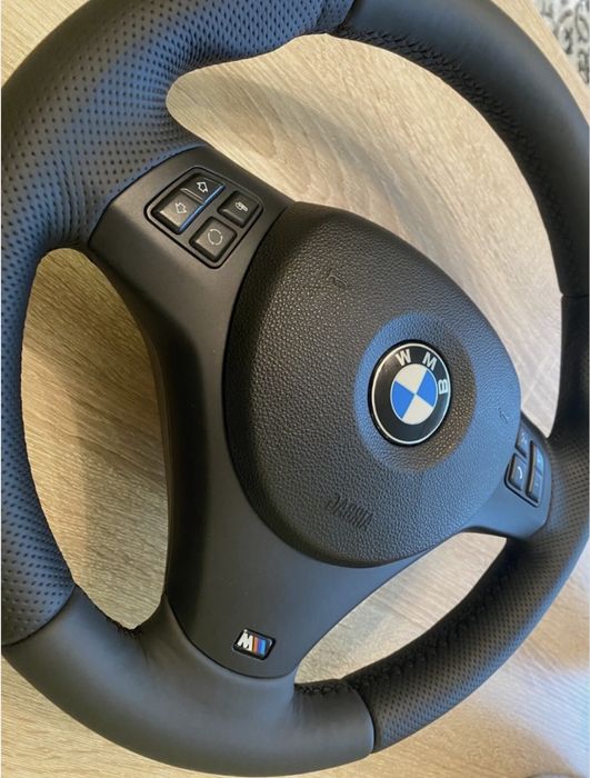 Волан BMW E90M - Перфектен