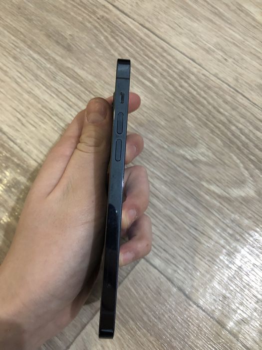 Айфон 12 про запчасть/донор