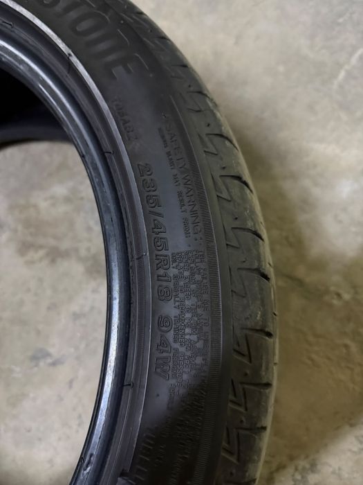 Продам б/у шины Bridgestone Turanza T005.
