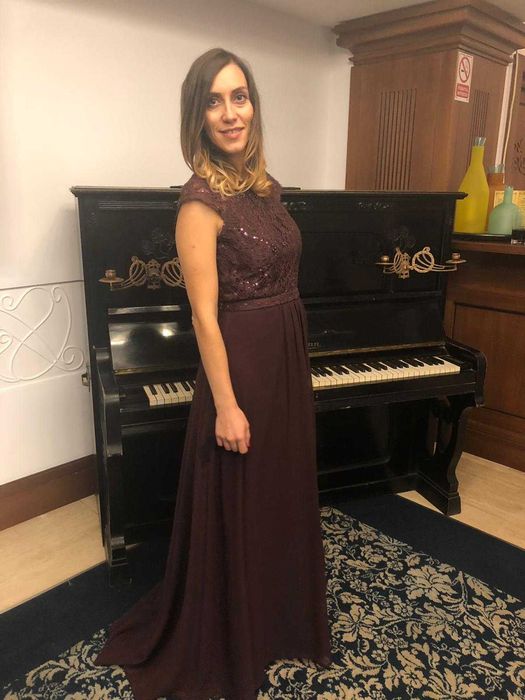 Rochie lunga de ocazie, trena, spatele gol, masura 36