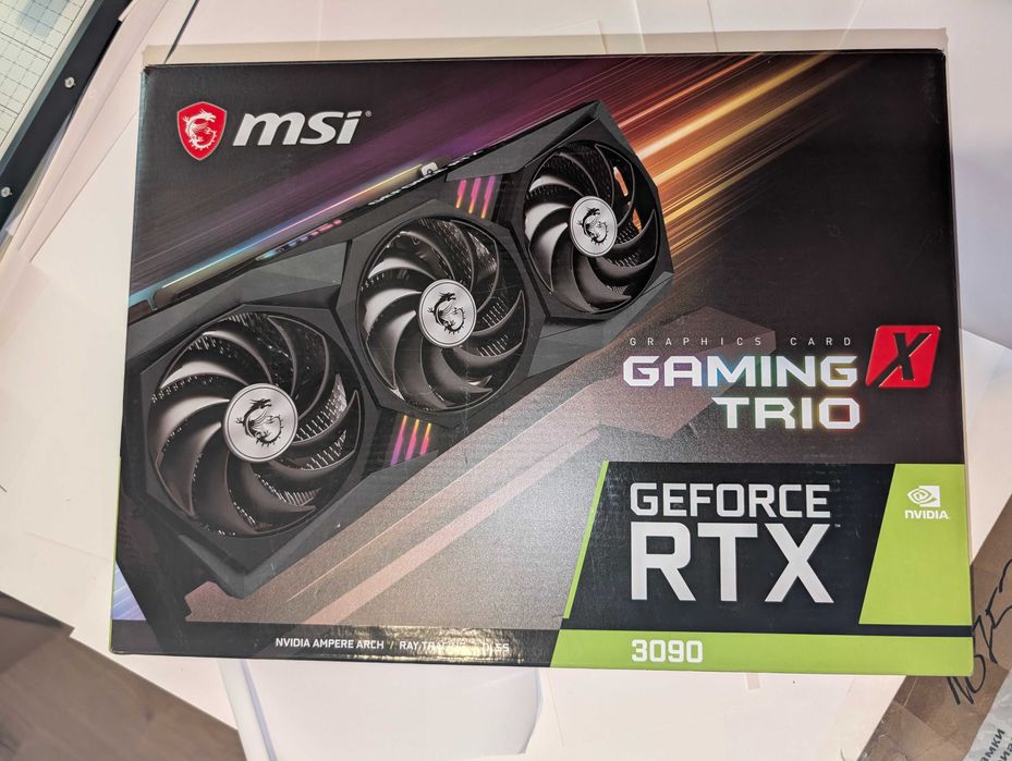 RTX 3090 - MSI Gaming X Trio 24GB VRAM