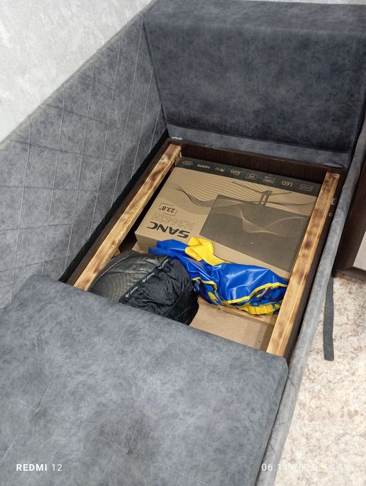 Диванчик подросковый