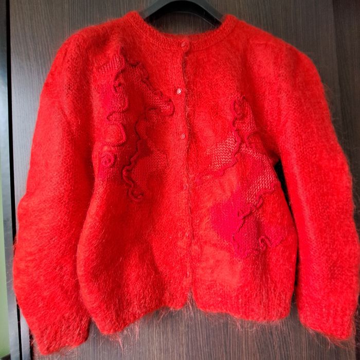 Ръчно плетени, бутикови,единичен екземпляр жилетка/зелено-синя