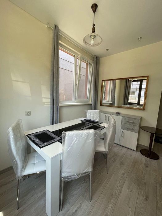 Дава се под наем Етаж от къща в София, Триъгълника - 46 кв.м за 450 € - Снимка #3