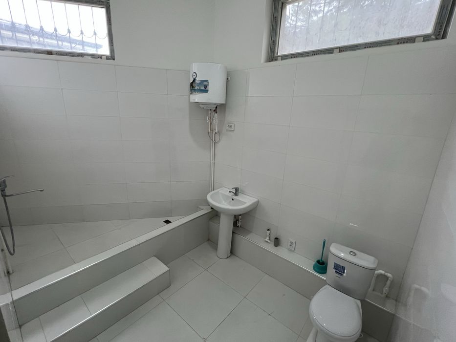 СРОЧНО! Сдается Нежилое Помещение 130 м2