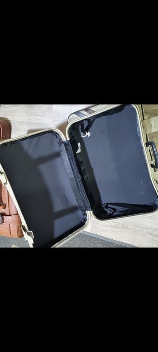 Советские чемоданы в 3 микрорайоне