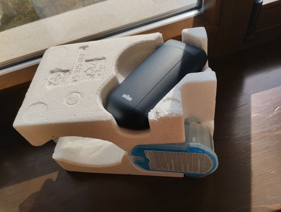 Электробритва Braun  8000