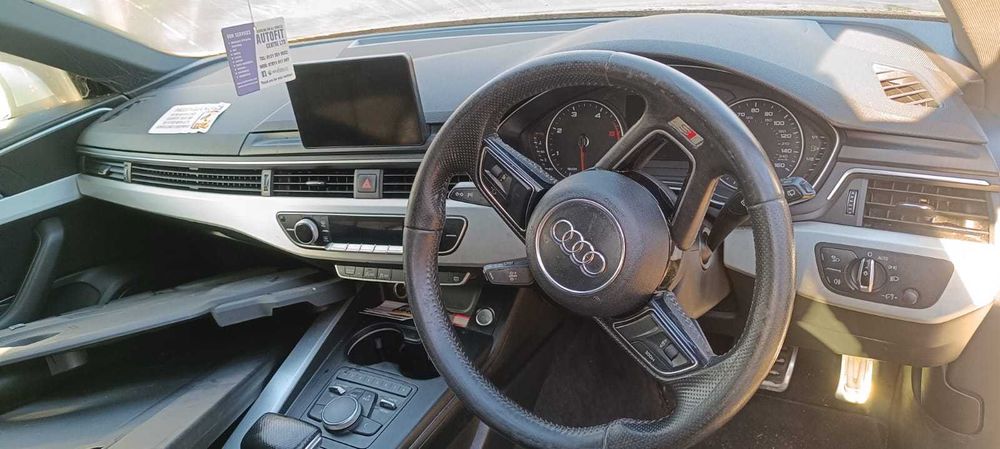 Dezmembrez Audi A4 B9 S Line 2.0TDI S Tronic Automat 2016