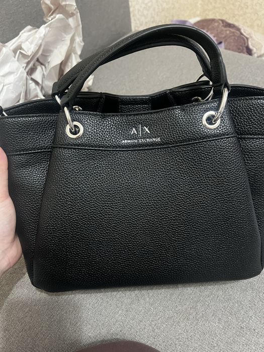 Сумки armani exchange