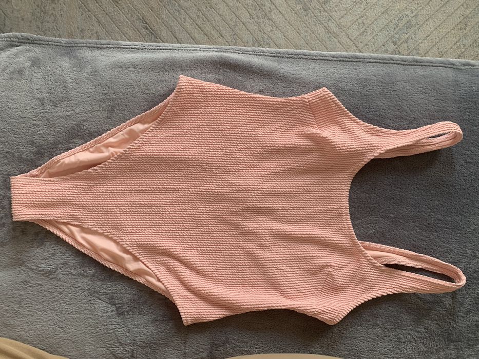 Бански h&m, victoria’s secret, calvin klein, limited lingerie