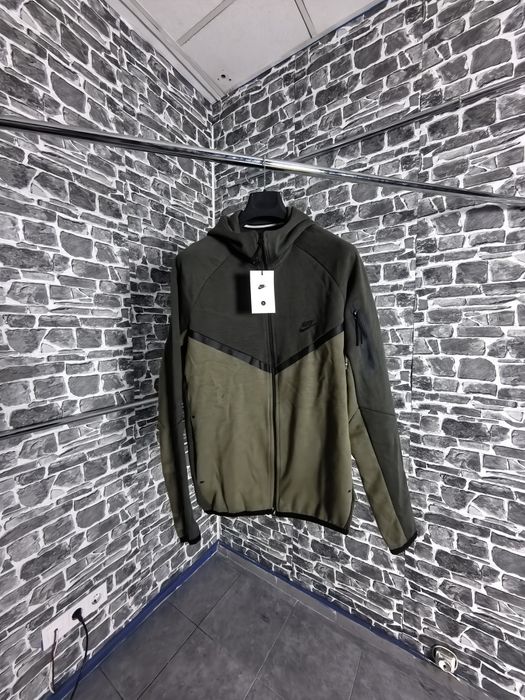 Nike Tech Fleece мъжки екип ЛИКВИДАЦИЯ