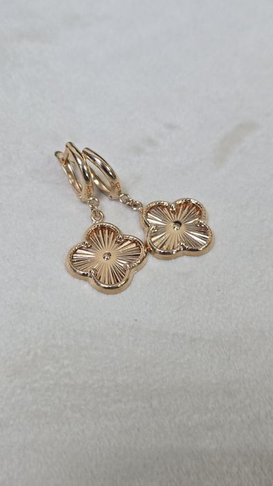 Серьги золотые ЖанТаС ломбард Астана