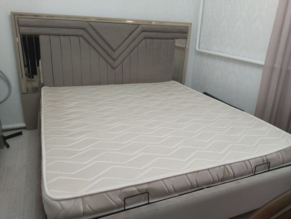 Мебель в хорошем состояний