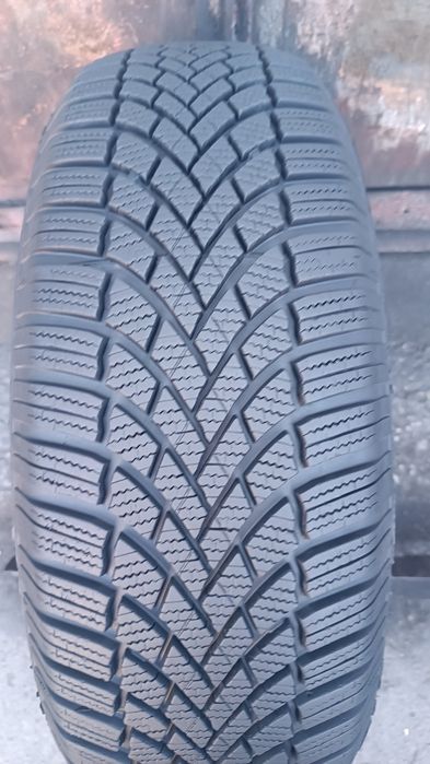 225/65/17 Bridgestone Дот 2923