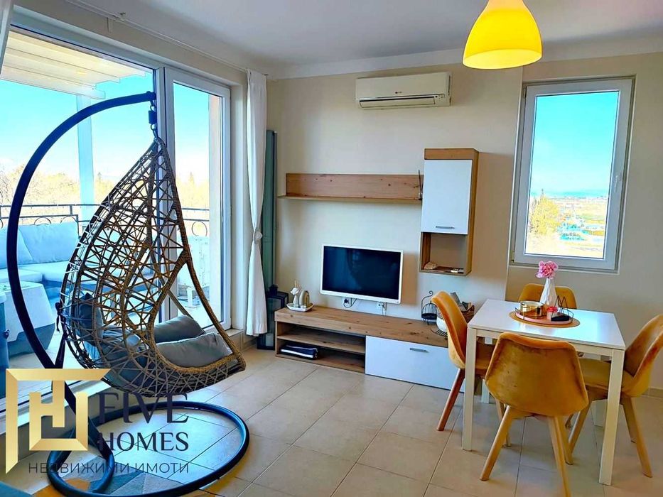 Продава се Двустаен апартамент в Бургас, Център - 62 кв.м за 1533 €/кв.м - Снимка #5