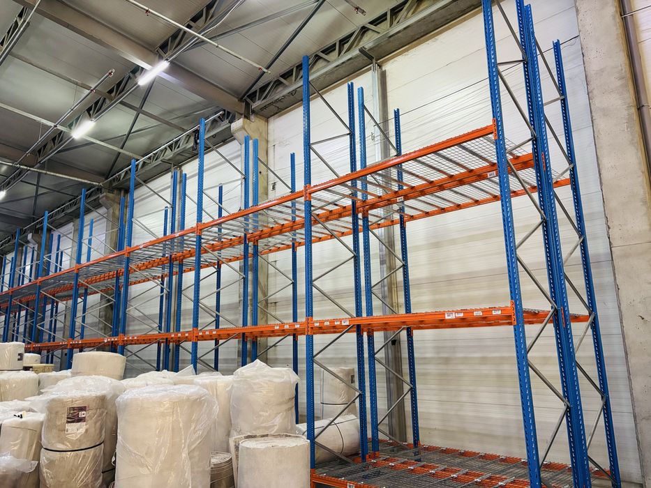 Rafturi metalice industriale