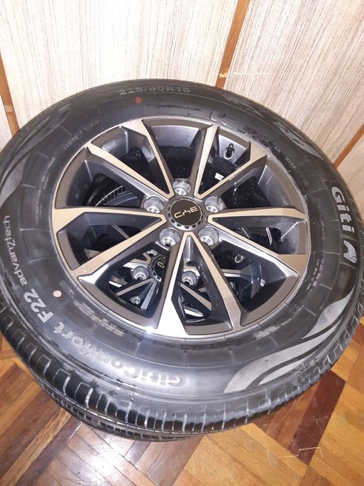 Янги холатдаги 4та балон дискани сотаман