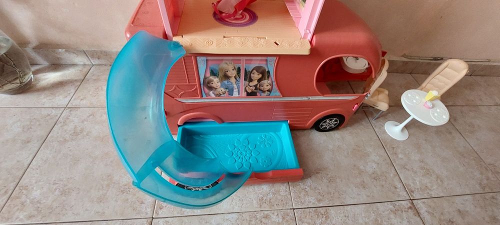 Каравана Кемпер на Барби